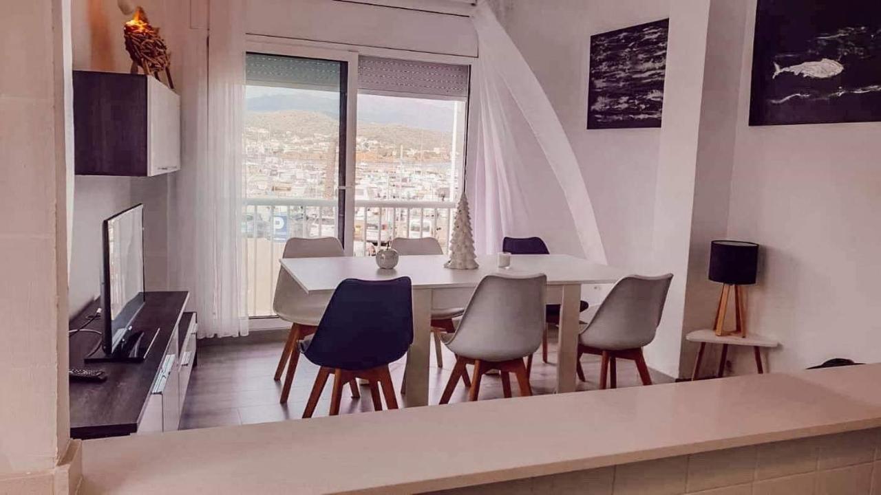 Port De Llanca , La Miranda Apartment Екстериор снимка