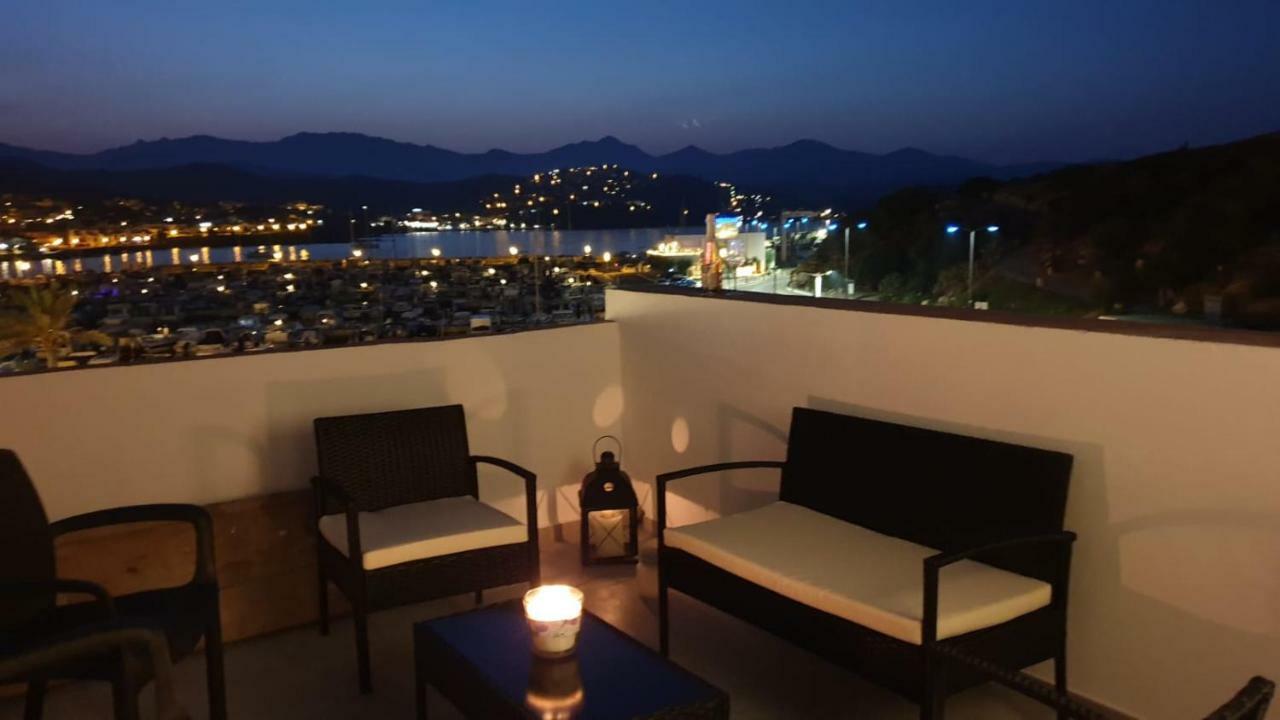 Port De Llanca , La Miranda Apartment Екстериор снимка