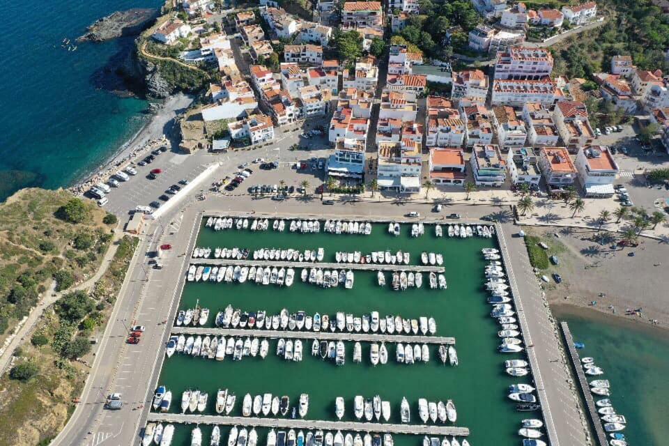 Port De Llanca , La Miranda Apartment Екстериор снимка
