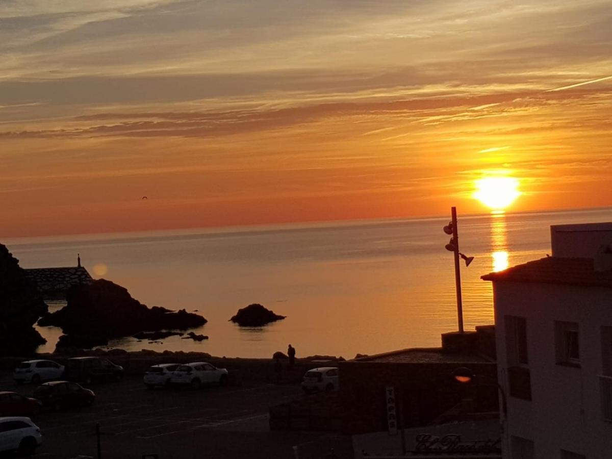 Port De Llanca , La Miranda Apartment Екстериор снимка
