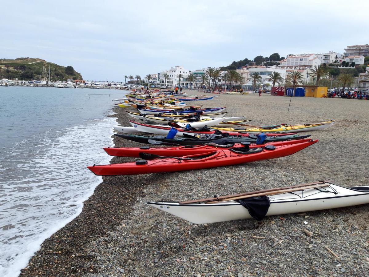 Port De Llanca , La Miranda Apartment Екстериор снимка